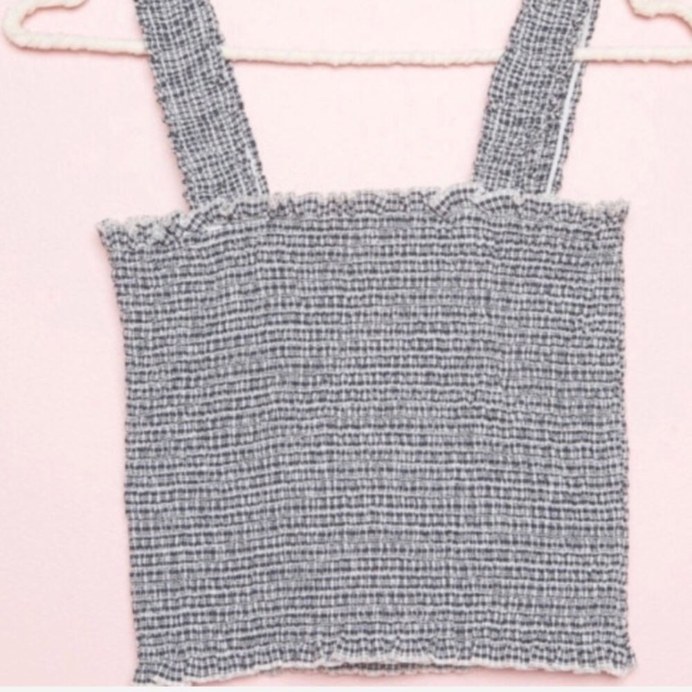 Brandy Melville Cute Top